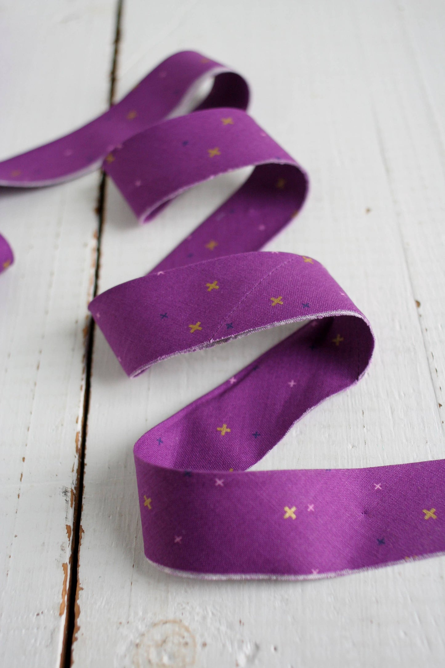 2.5" Bias Quilt Binding- Sparkler Eggplant Sewing Notions