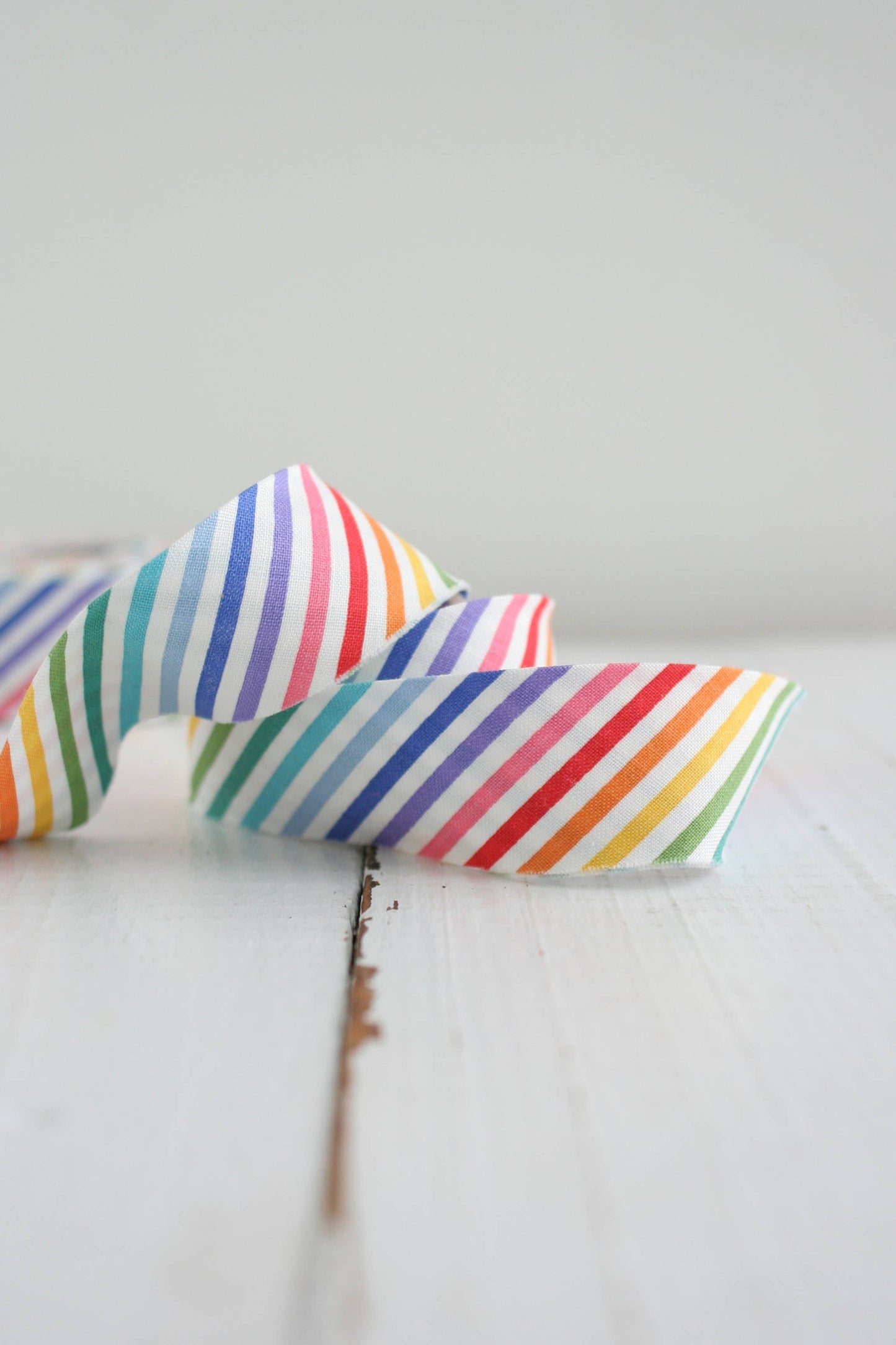 2.5" Bias Quilt Binding – Rainbow Stripe (Ready-Made Cotton Binding)