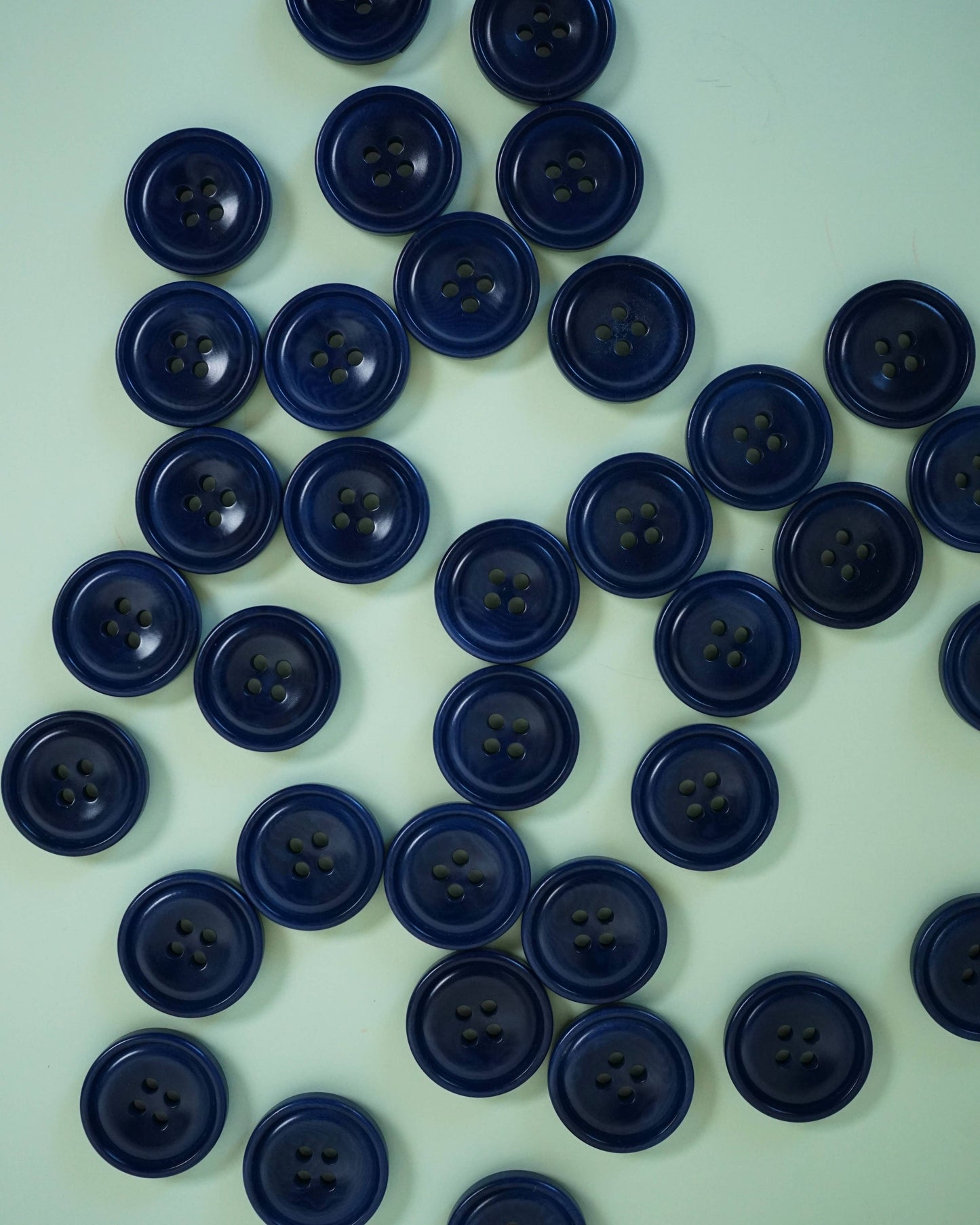 Midnight 3/4" Corozo Nut Buttons