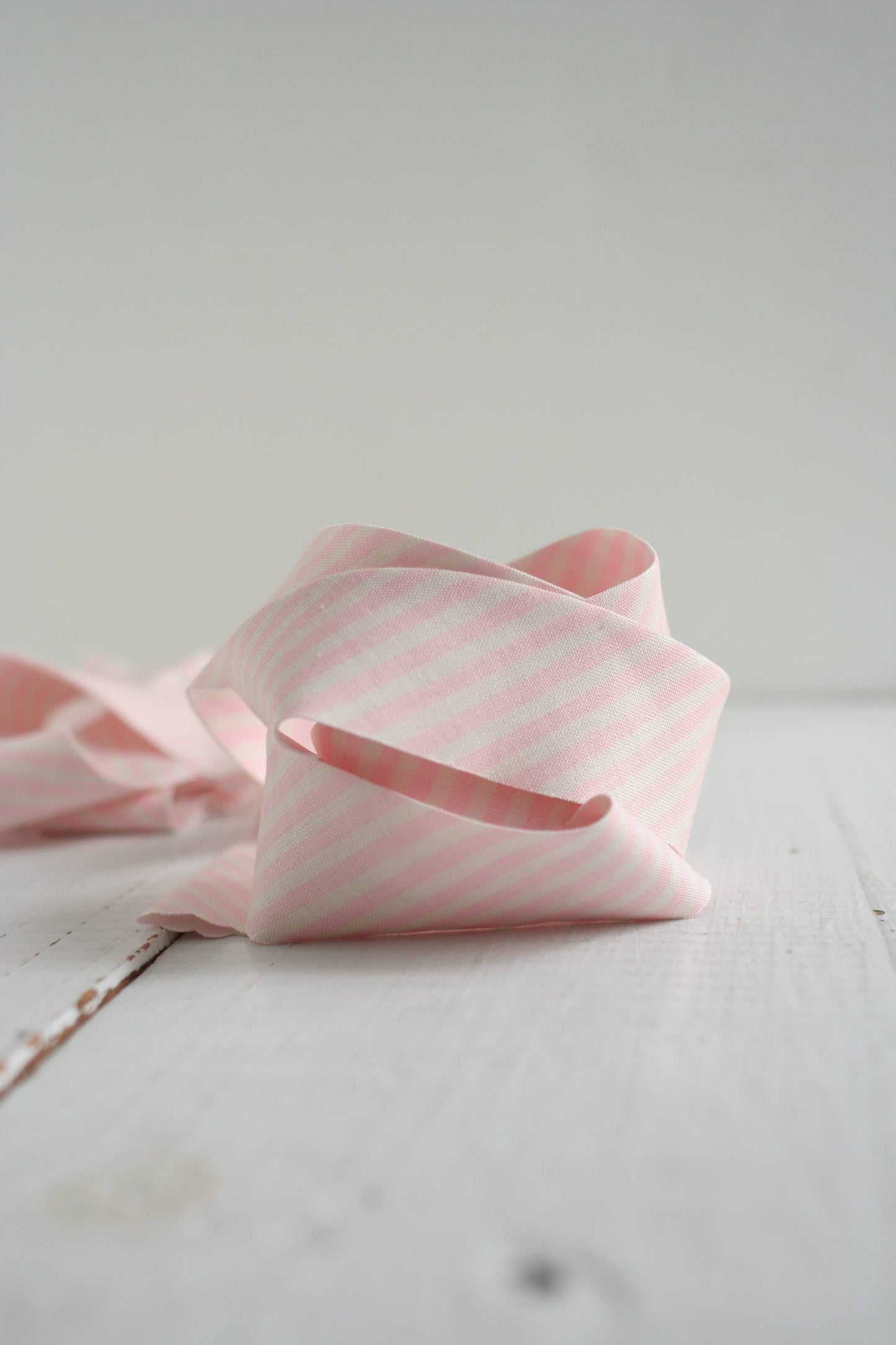 2.5" Bias Quilt Binding-Bias Pink Stripe, 100% Cotton Trim