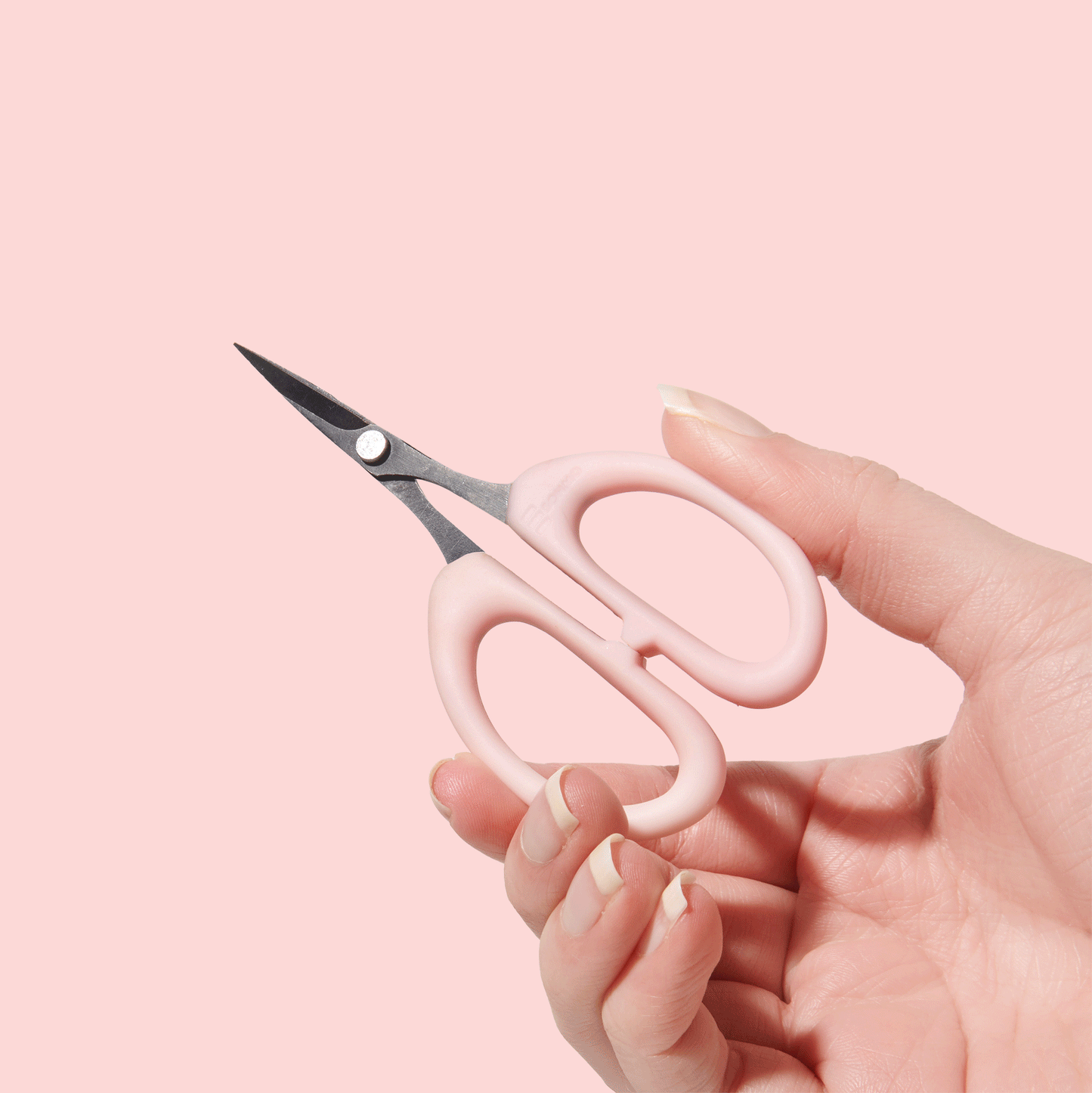 SOHMO Go-To Scissors Small - 4" Precision Sewing Scissors with Micro-Serrated Blade